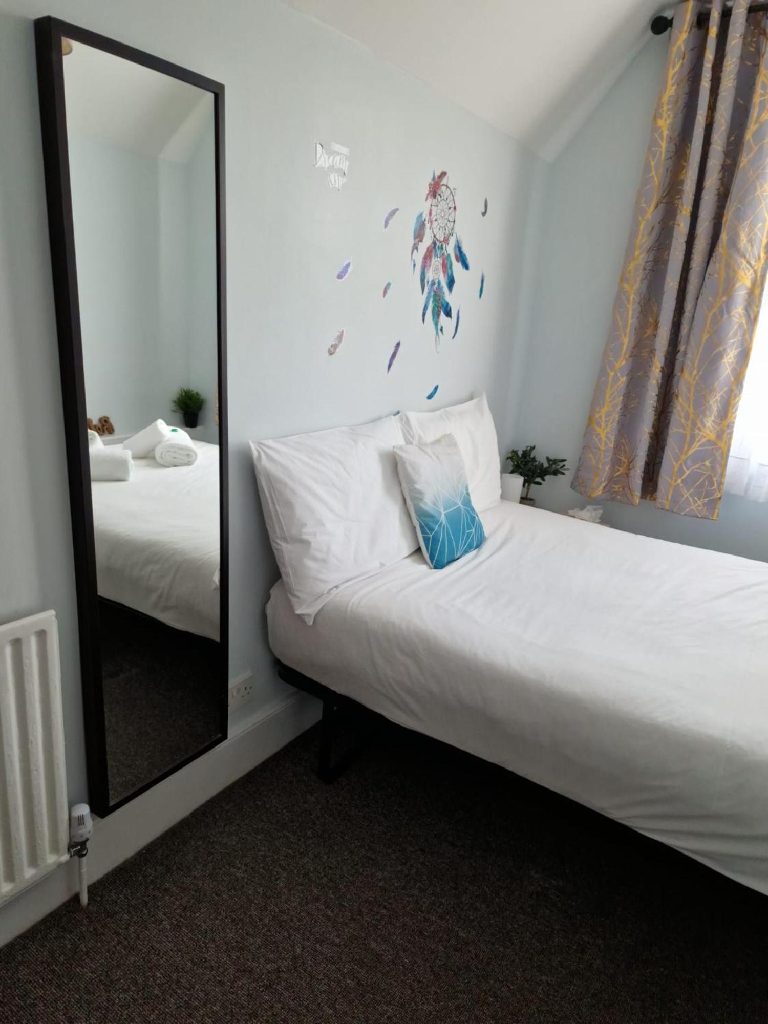 United Lodge Hotel Лондон Екстериор снимка