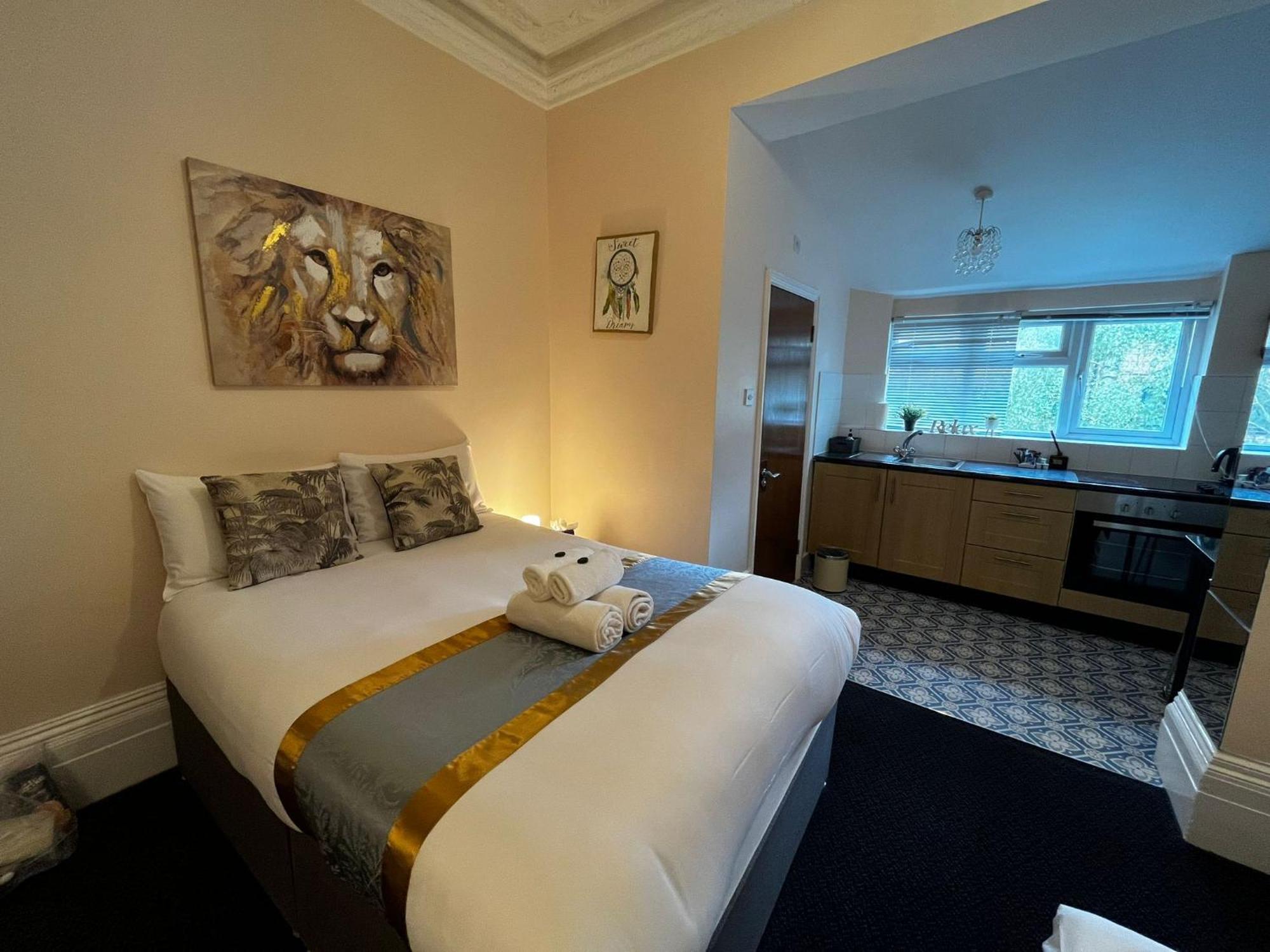 United Lodge Hotel Лондон Екстериор снимка