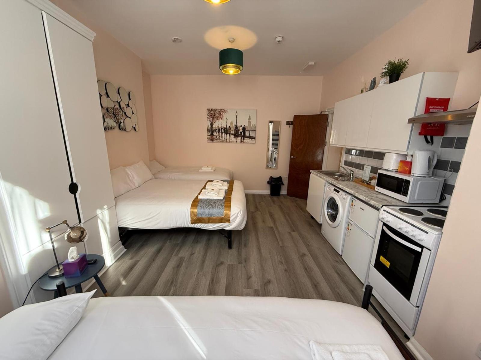 United Lodge Hotel Лондон Екстериор снимка